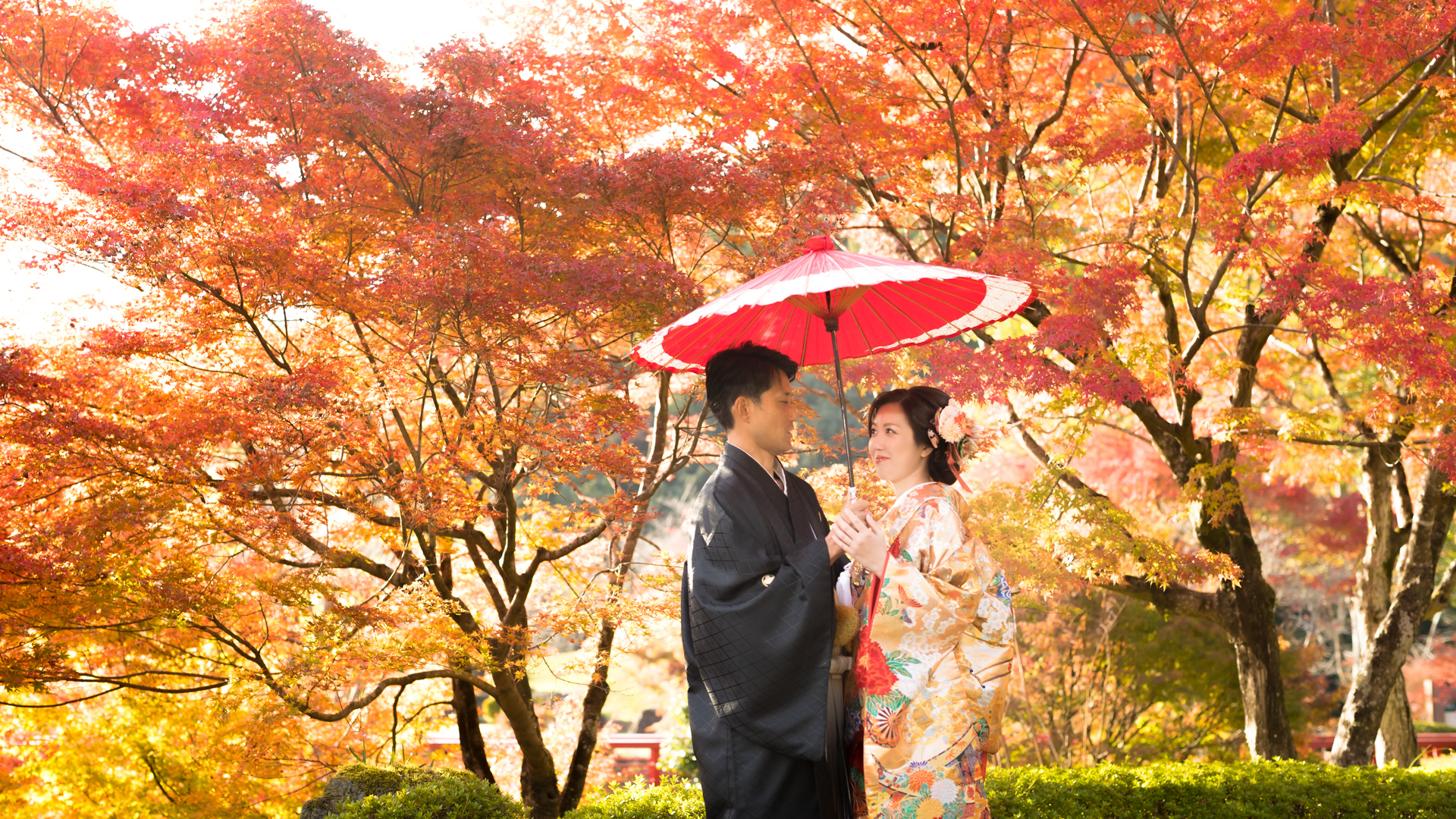 大分の紅葉ロケーションでの和装フォトウエディング