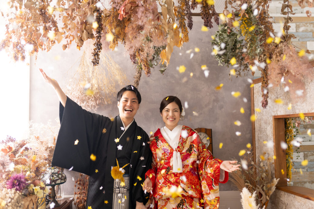 大分市・フォトスタジオ和装前撮り華やかスタジオ撮影｜大分前撮り.com