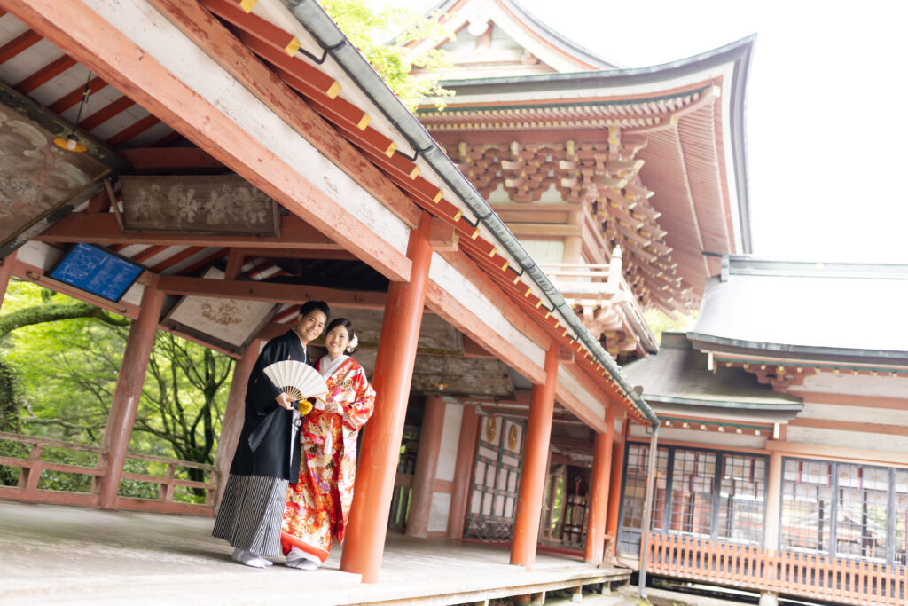 大分市・柞原八幡宮の新緑ロケーション和装前撮り｜大分前撮り.com